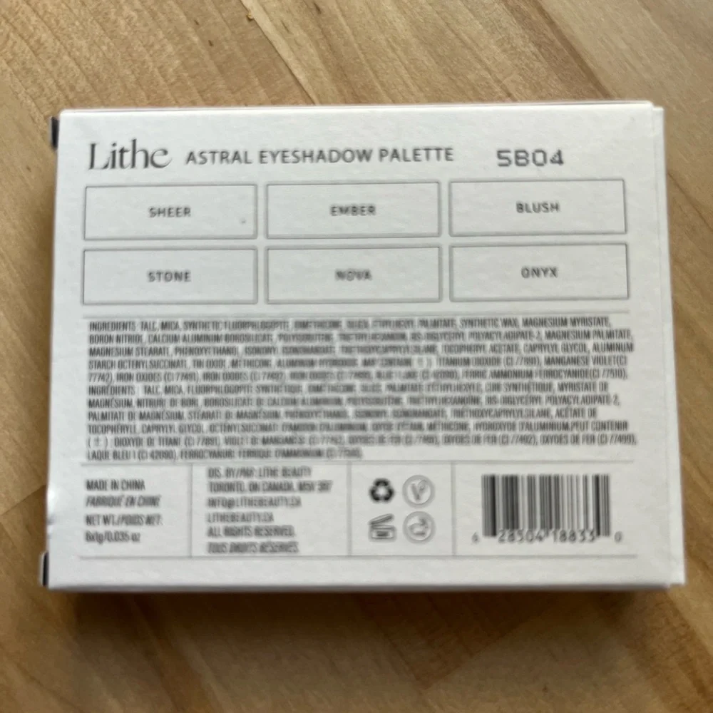 Lithe Eyeshadow Palette - Picture 3 of 4